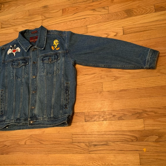 VTG Tweety Bird Sylvester Chipmunk Denim Jacket - Picture 3 of 7